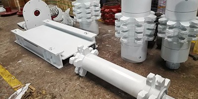 雙志機(jī)械告訴您怎樣生產(chǎn)質(zhì)量好的鍛造刮板、E型螺栓、刮板機(jī)配件