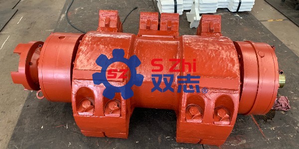 刮板輸送機的破碎軸組多久要更換一次？_河南雙志